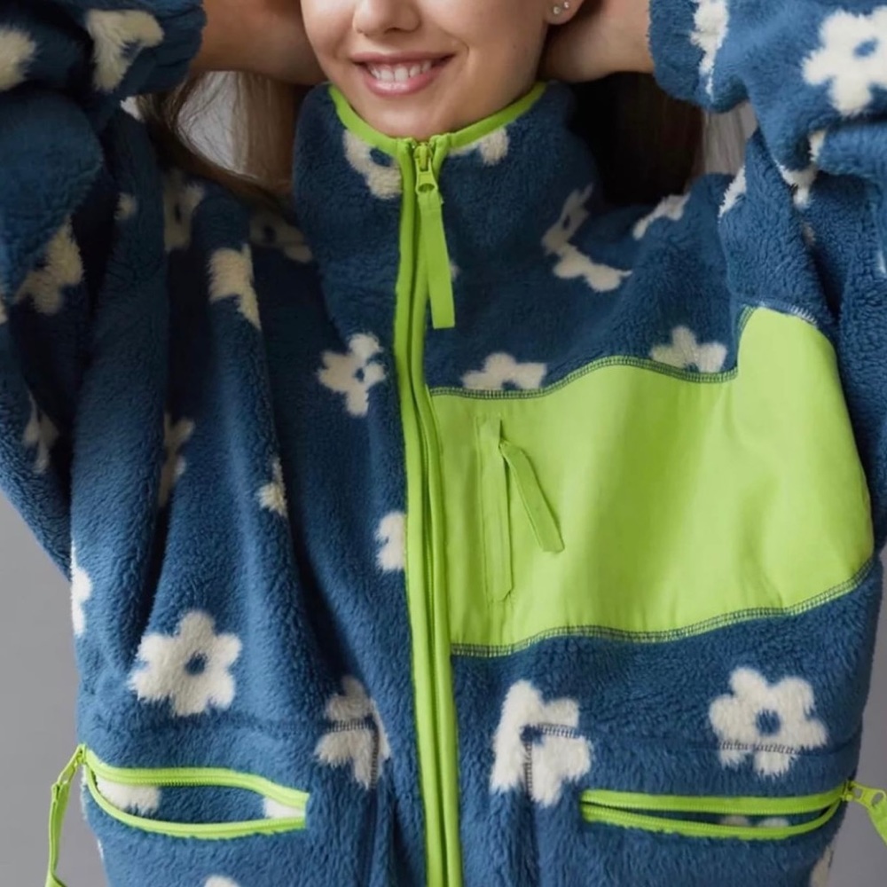 Urban Outfitters Fleece Zip Up